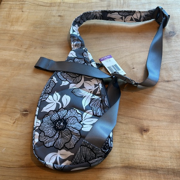 NWT Vera Bradley Sling - Picture 6 of 7
